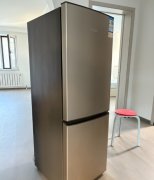 海尔双门冰箱，180升大容量，京东购入，仅用一年，之后不在这