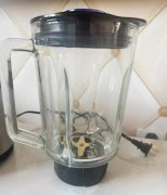 美的破壁机，1.5L大容量， 型号：MJ-BL80Y21， 