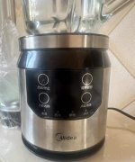 美的破壁机，1.5L大容量， 型号：MJ-BL80Y21， 