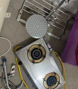 家里看房翻新，帅康的抽油烟机。自用烟机灶具。配件管道，燃气管