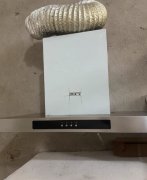 家里看房翻新，帅康的抽油烟机。自用烟机灶具。配件管道，燃气管