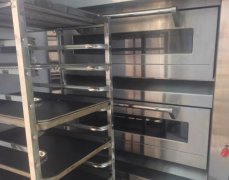 三麦商用烤箱套装，4盘操作台+2个冷藏展示柜带操作台，用了半